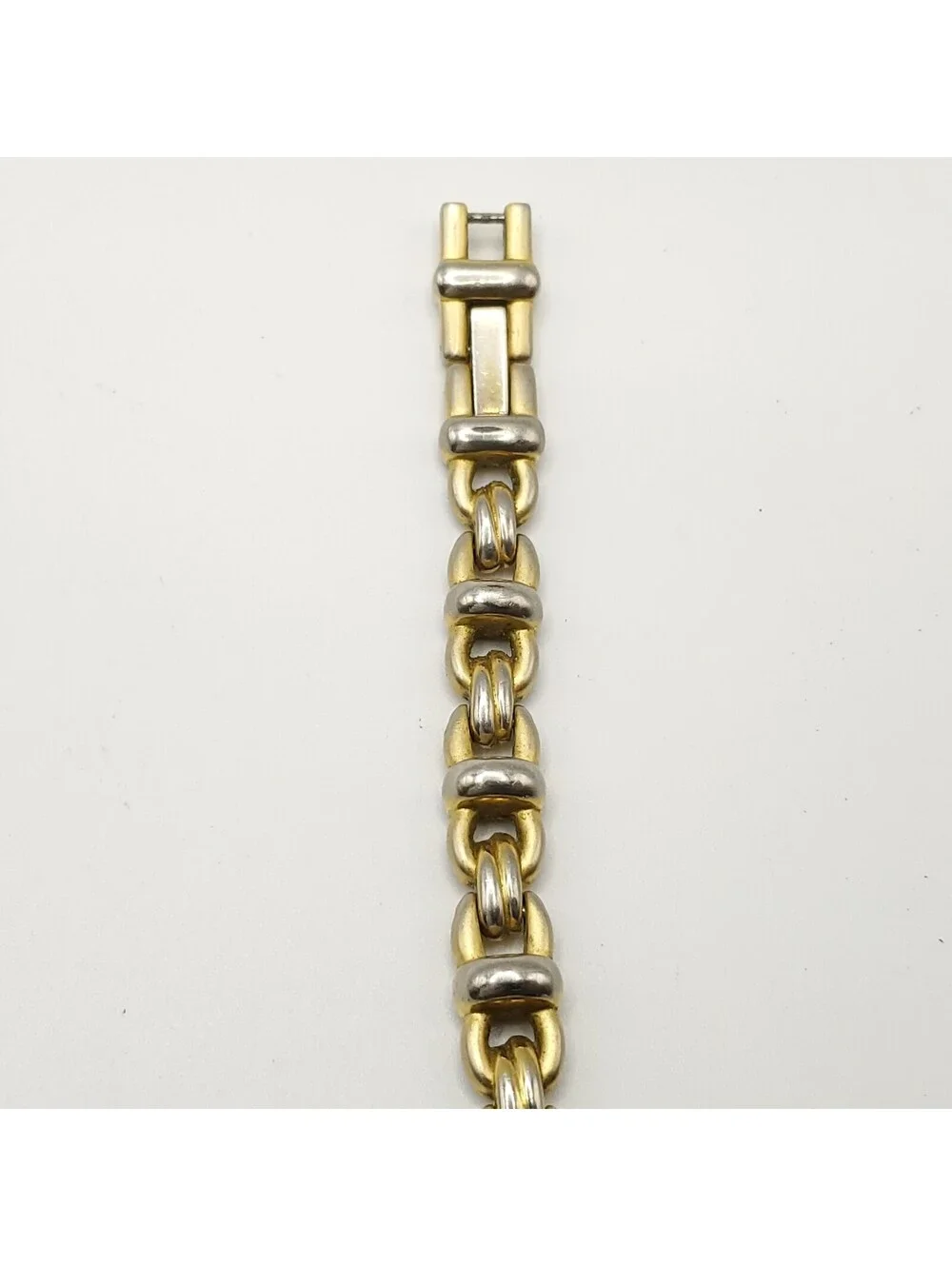 Carriage By Timex Quartz Womens Watch 19mm Gold Tone White Dial New Battery